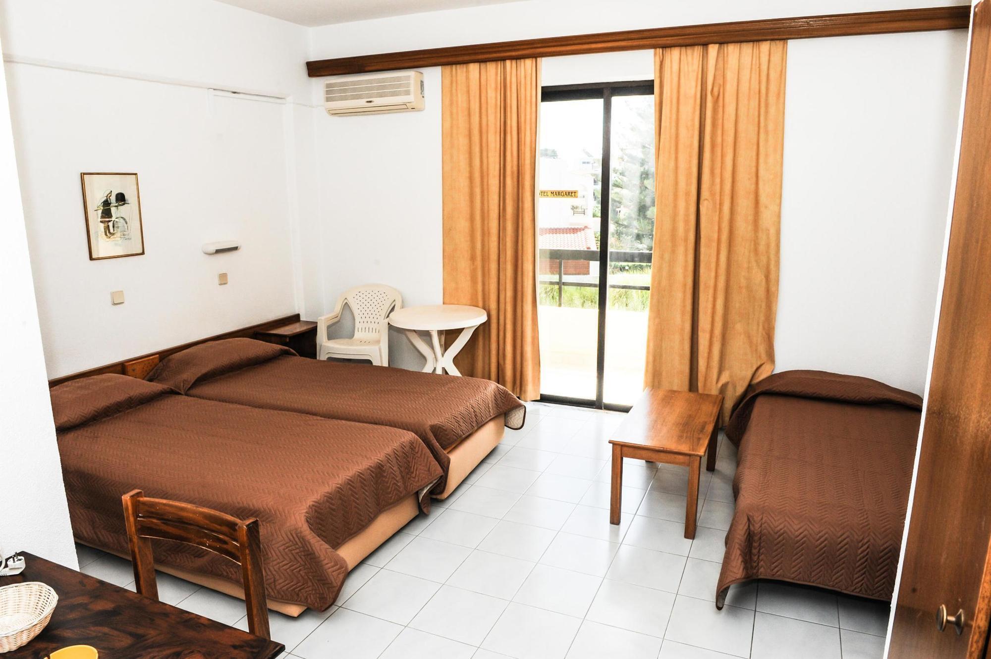 Hotel Margaret Kremasti  Luaran gambar