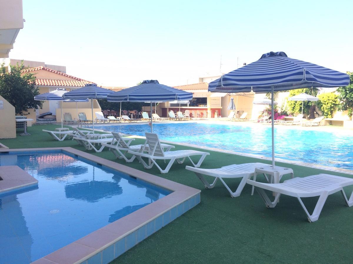 Hotel Margaret Kremasti  Luaran gambar